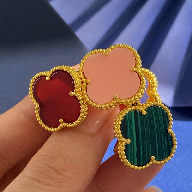 Van Cleef & Arpels earring 05yxh01 (13)