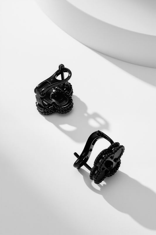 Van Cleef & Arpels earring 05yxh02 (3)