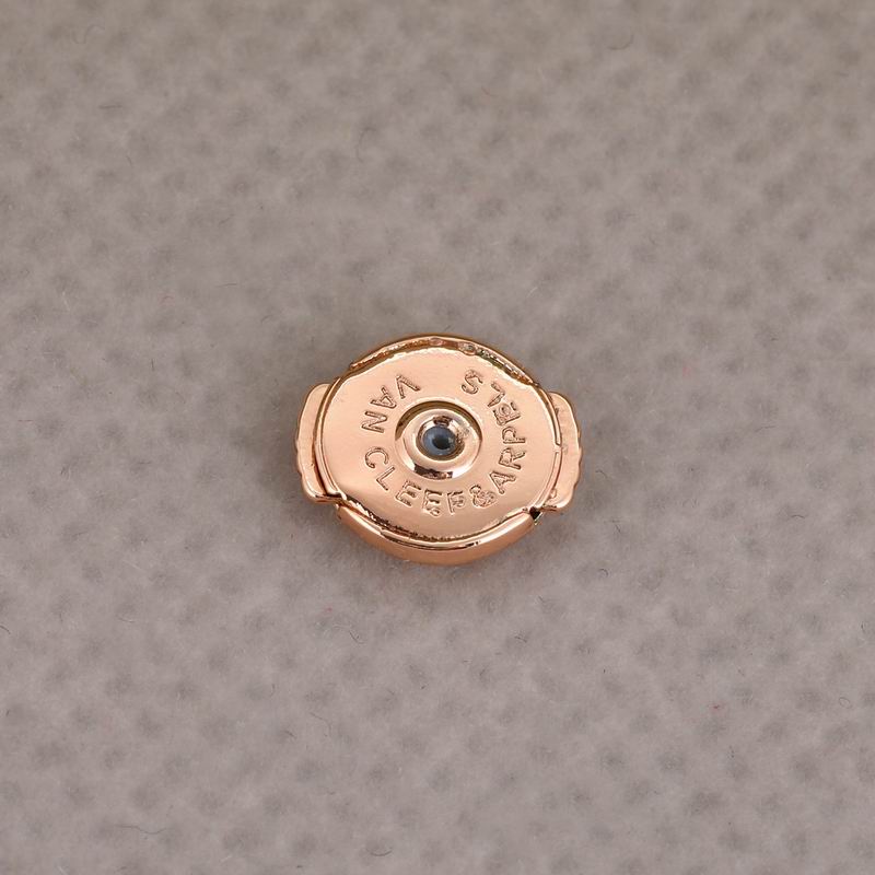 Van Cleef & Arpels earring 05yxh04 (6)