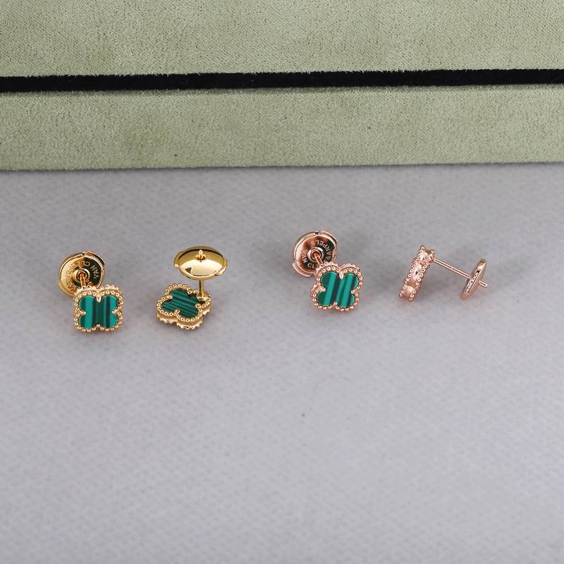 Van Cleef & Arpels earring 05yxh05 (7)