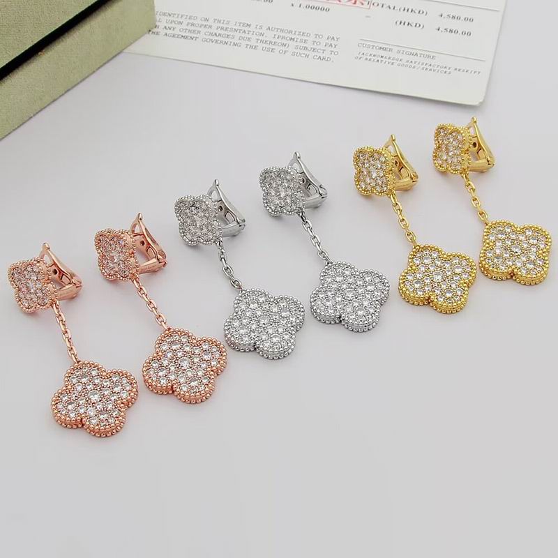 Van Cleef & Arpels earring 07yxh01 (8)