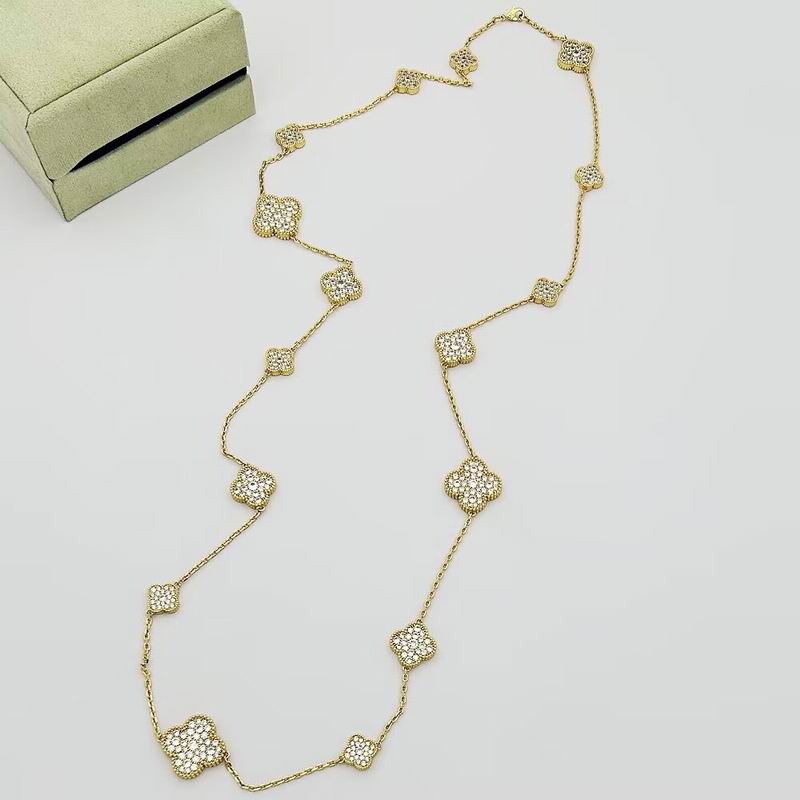 Van Cleef & Arpels necklace 04yxh01 (2)