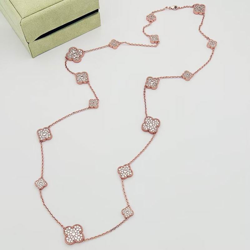 Van Cleef & Arpels necklace 04yxh01 (3)