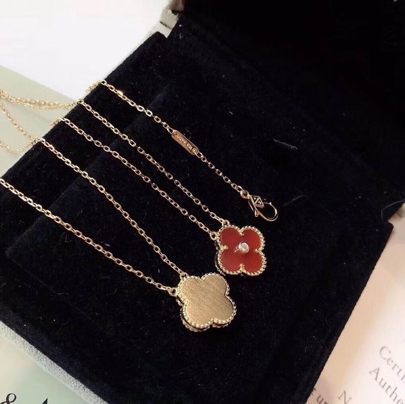 Van Cleef & Arpels necklace 05yxh03 (5)