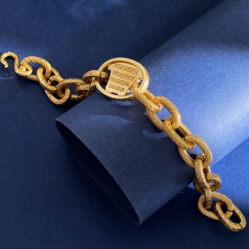 Versace bracelet 06yxh05 (4)