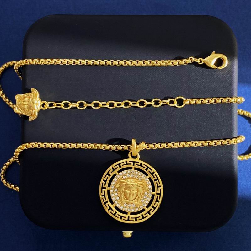 Versace necklace 04yxh01 (2)