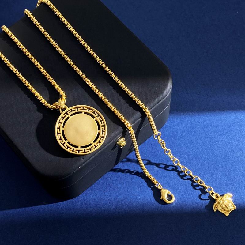 Versace necklace 04yxh01 (6)