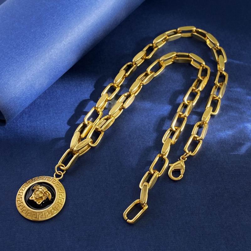 Versace necklace 05yxh04 (1)