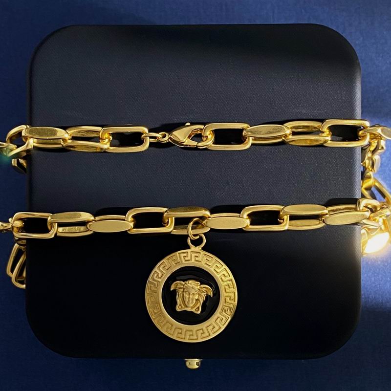Versace necklace 05yxh04 (4)