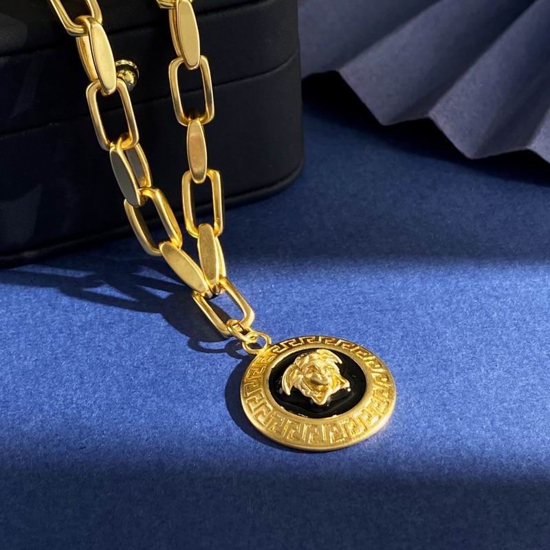 Versace necklace 05yxh04 (5)