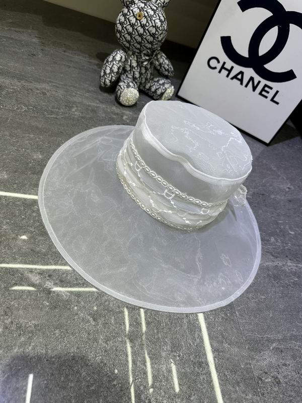 Vivienne Westwood top hat dx (293)