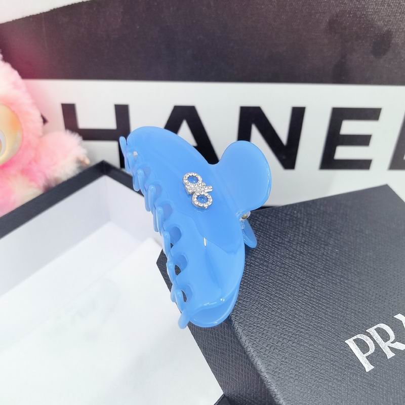 Alo Hair Grab Clip dx (519)