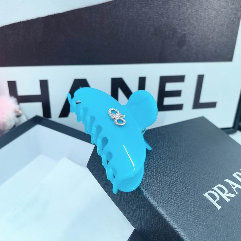 Alo Hair Grab Clip dx (531)