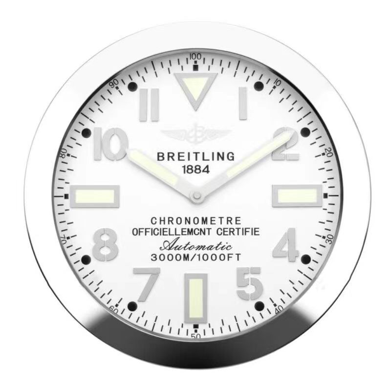 Breitling clock (337)