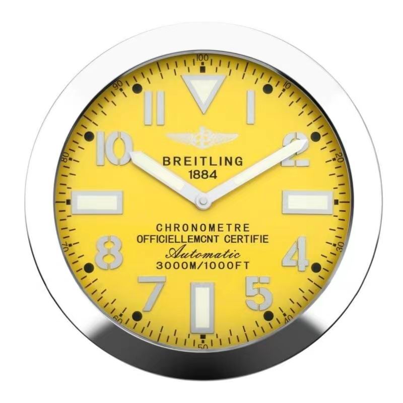 Breitling clock (338)