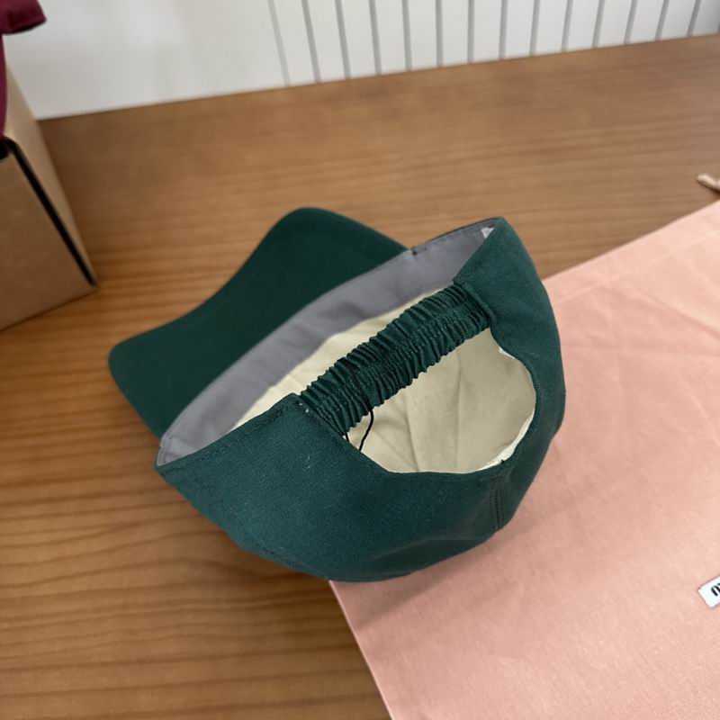 Brunello Cucinelli Cap dx (2577)