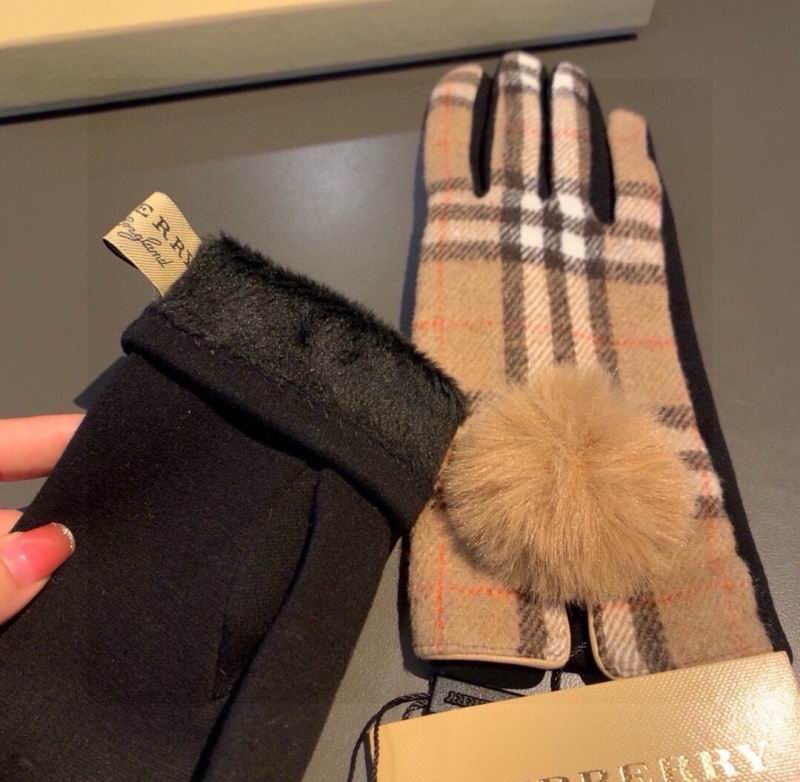 Burberry Gloves hm (31)