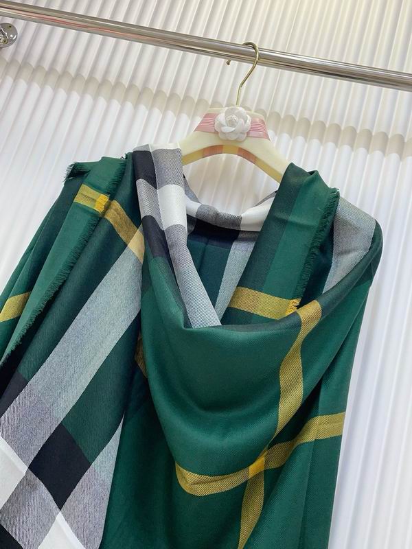 Burberry Scarf 110X200cm E07 (39)