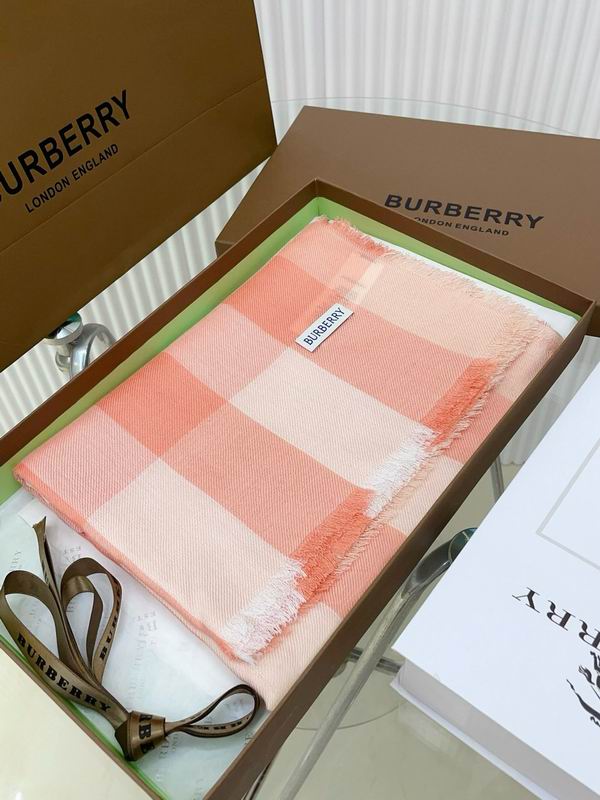 Burberry Scarf 110X200cm E07 (52)