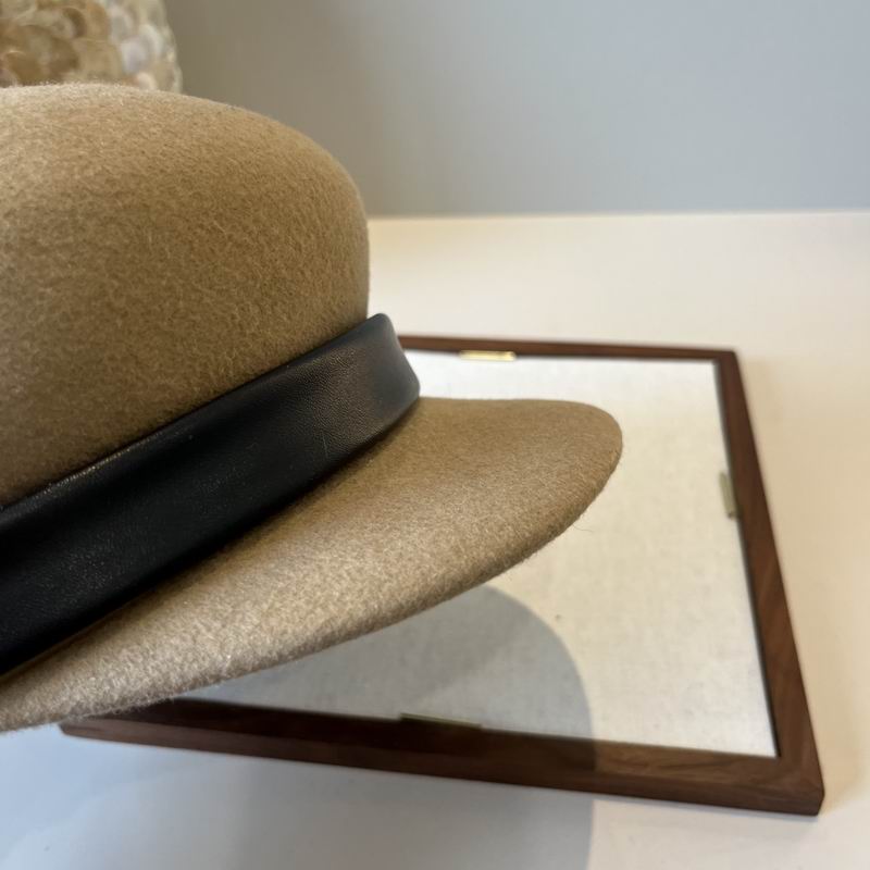 Burberry cap dx (264)