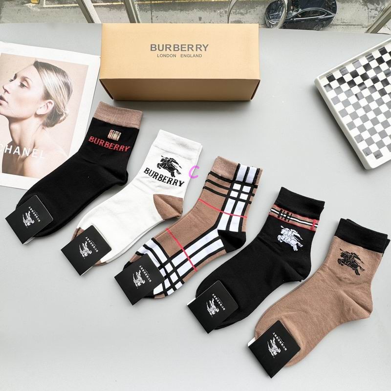 Burberry socks (13)