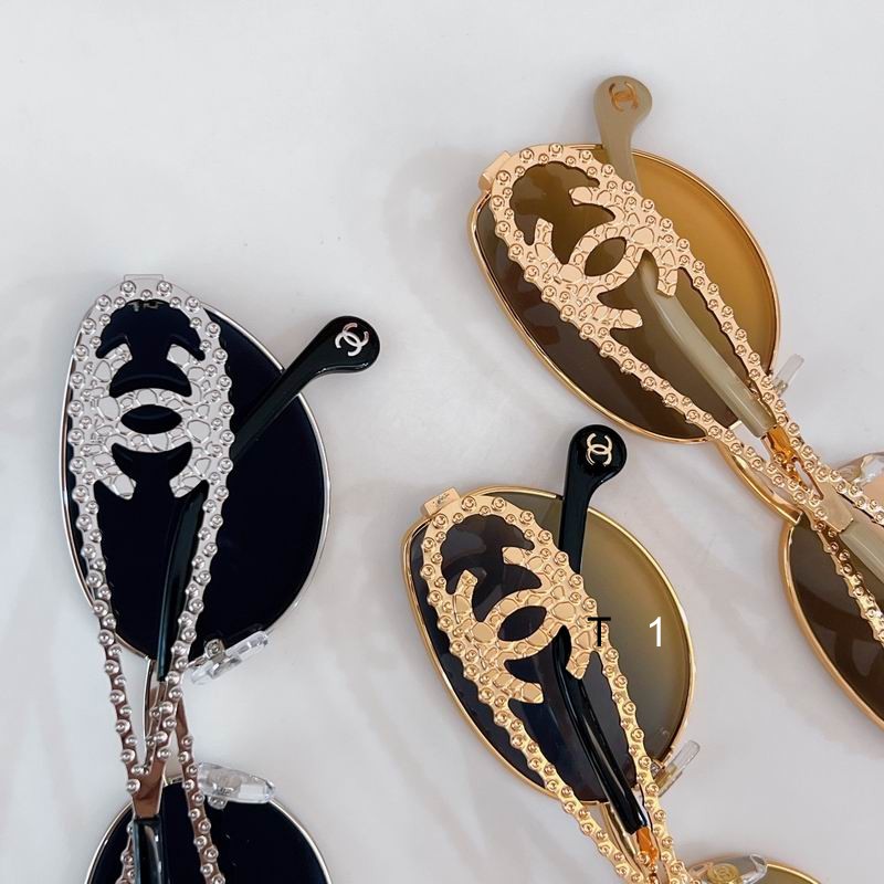 CHANEL A95107 60 19-150 A08