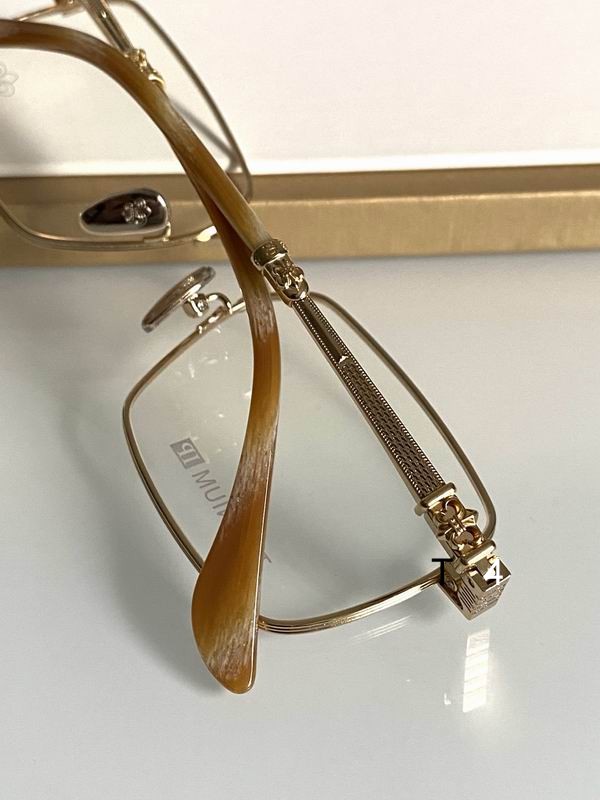 CHROME HEARAT  CH8174 57-17-152 d 05