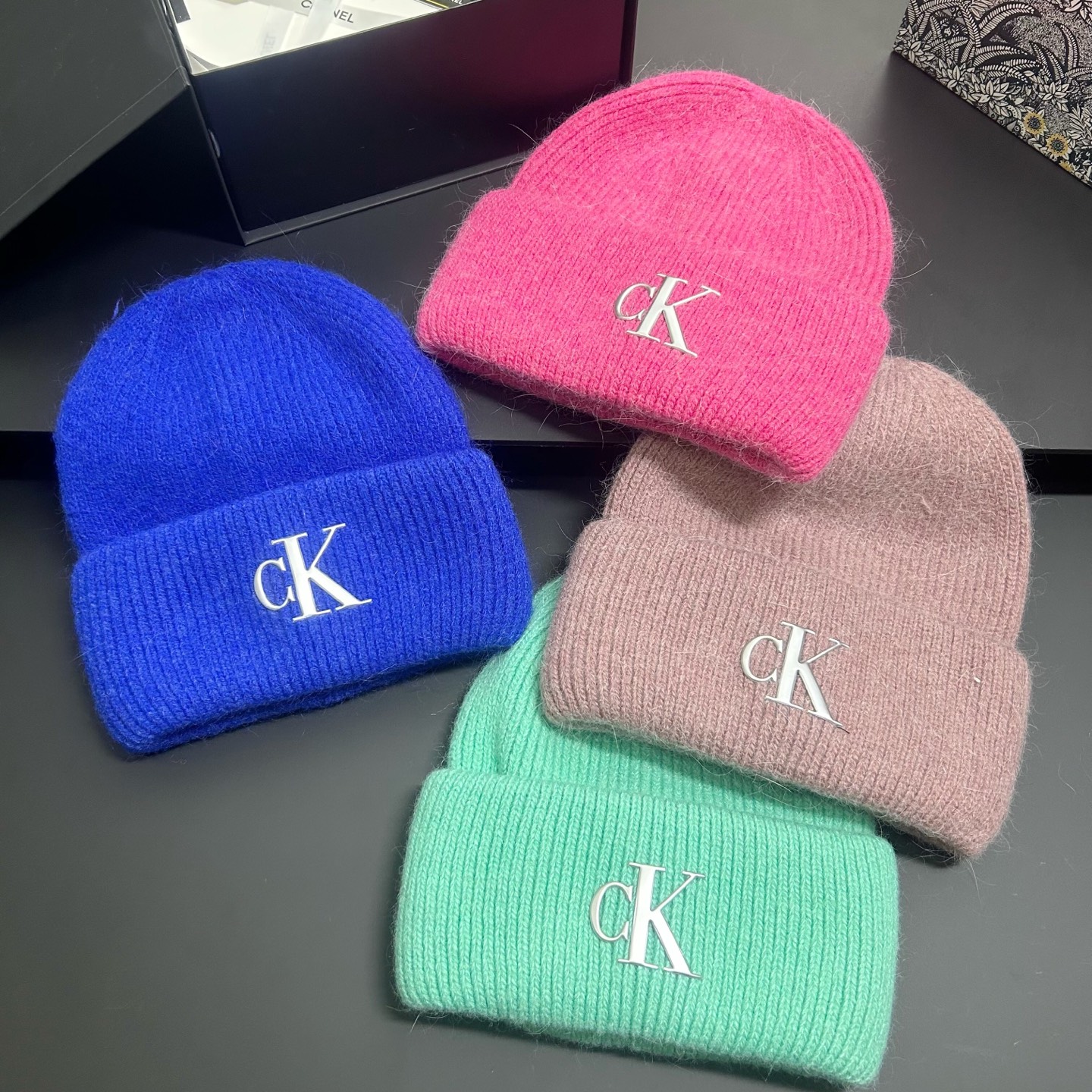 CK hat dx  (9)