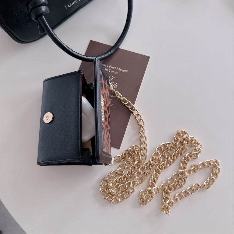 Cartier card bag (322)