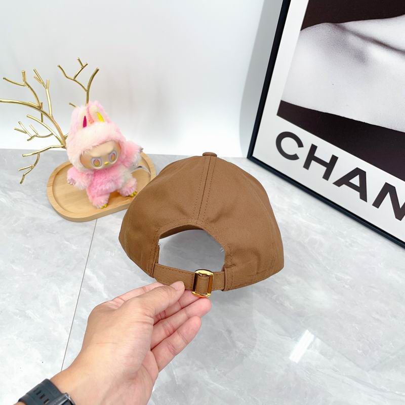 Celine Cap dx (2412)