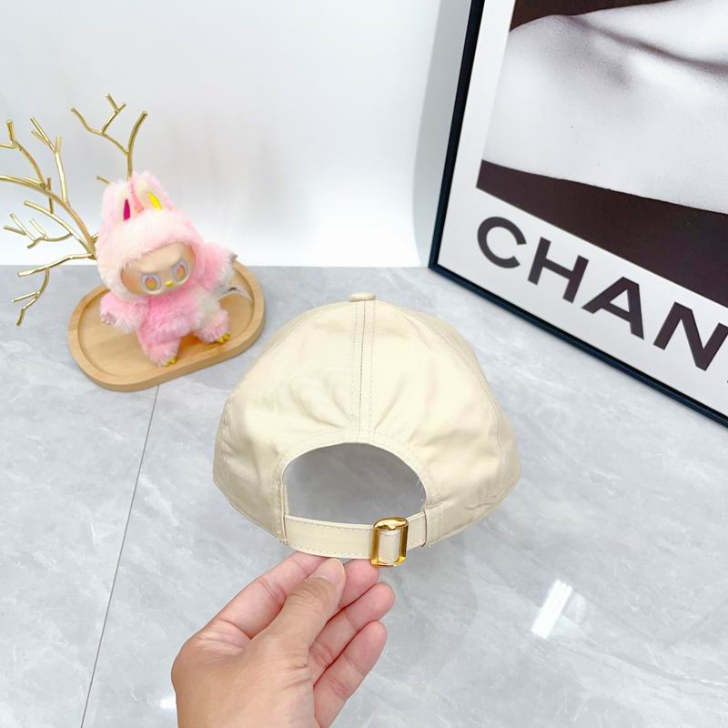 Celine Cap dx (2430)