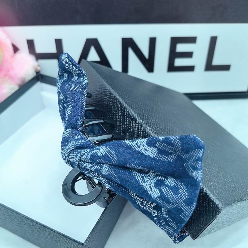 Celine Hair Grab Clip dx (245)