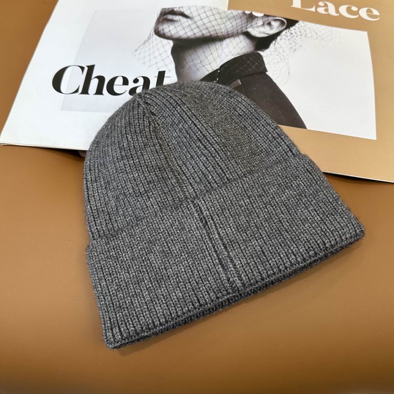 Celine Hat dx (1010)