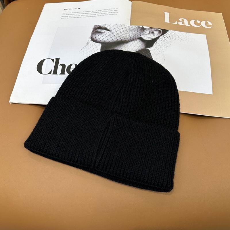 Celine Hat dx (1019)