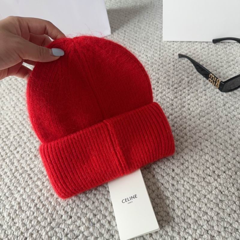 Celine Hat dx (1742)