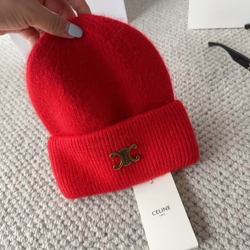 Celine Hat dx (1743)