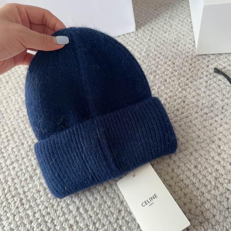 Celine Hat dx (1769)