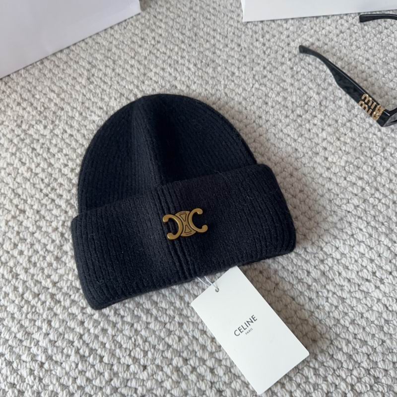 Celine Hat dx (1780)