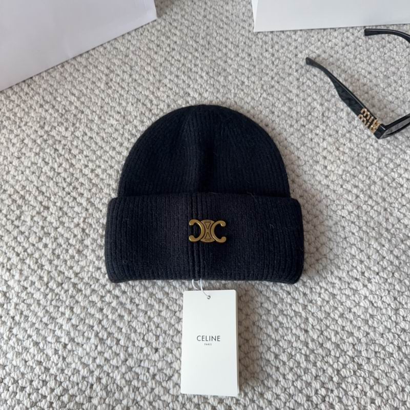 Celine Hat dx (1783)