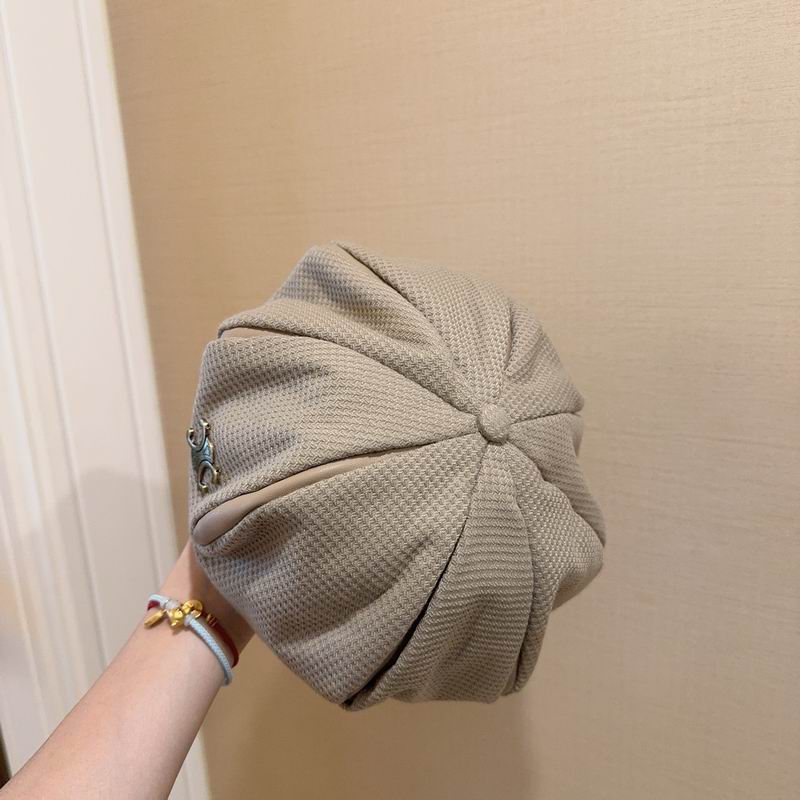 Celine beret dx (17)