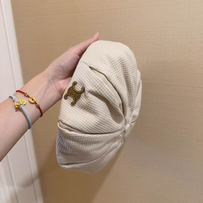 Celine beret dx (21)