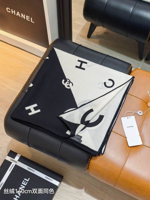 Chanel 140X140cm 70%羊绒30%真丝 E31 (6)