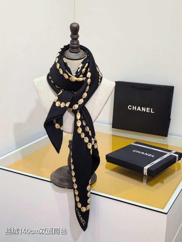 Chanel 140X140cm 70%羊绒30%真丝 E32 (1)