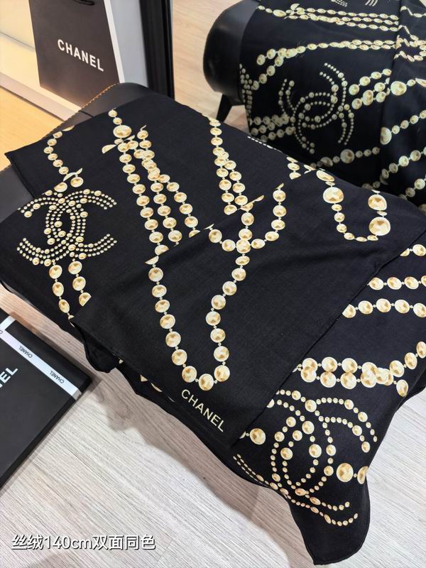 Chanel 140X140cm 70%羊绒30%真丝 E32 (4)