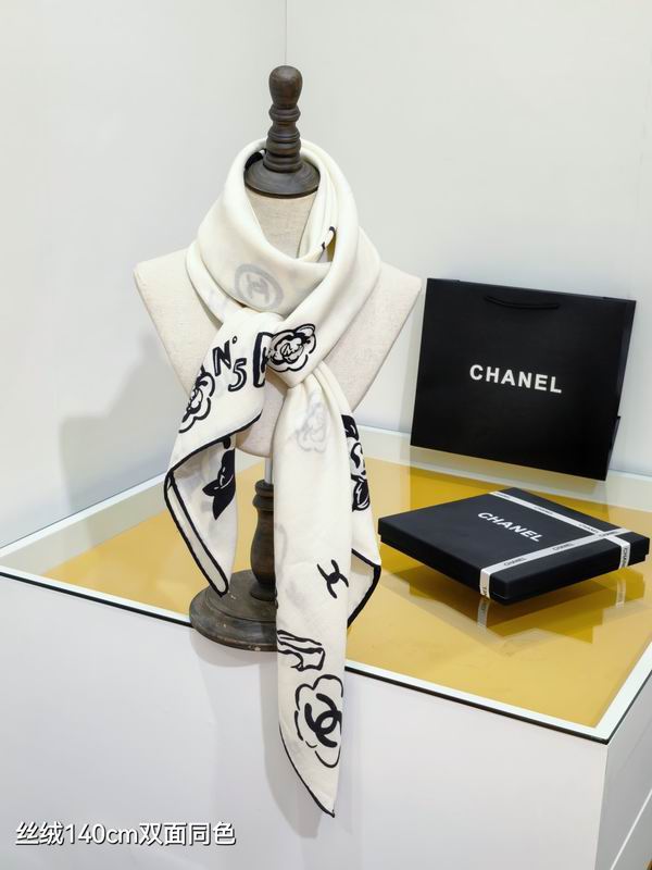 Chanel 140X140cm 70%羊绒30%真丝 E40 (2)