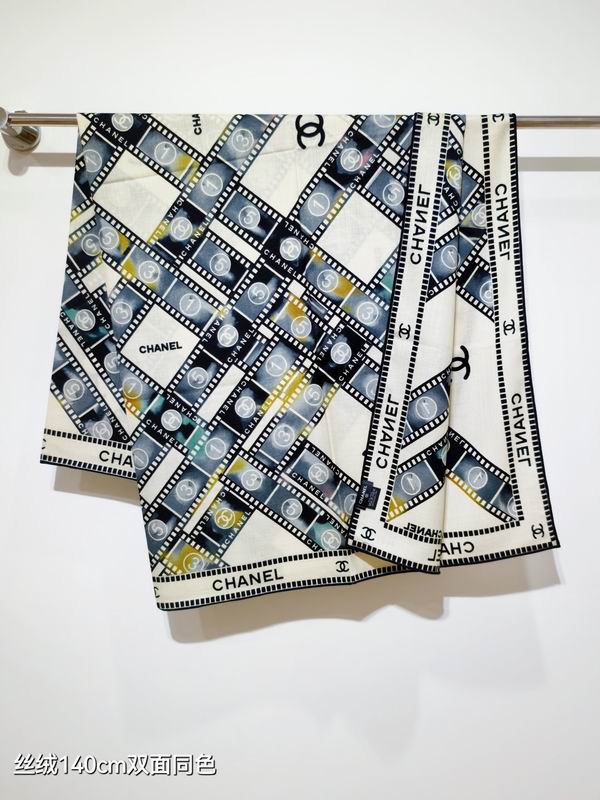 Chanel 140X140cm 70%羊绒30%真丝 E42 (3)