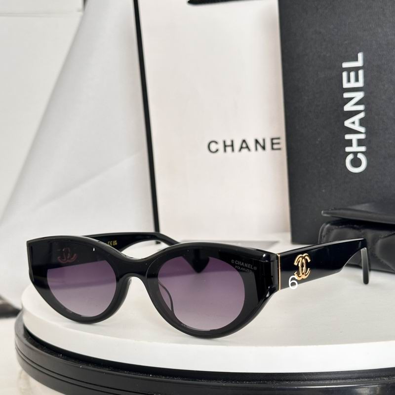Chanel CH1584L 51 24-145 e03