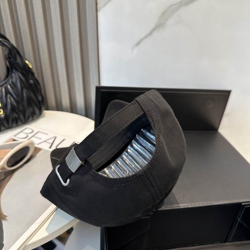 Chanel Cap dx (1003)