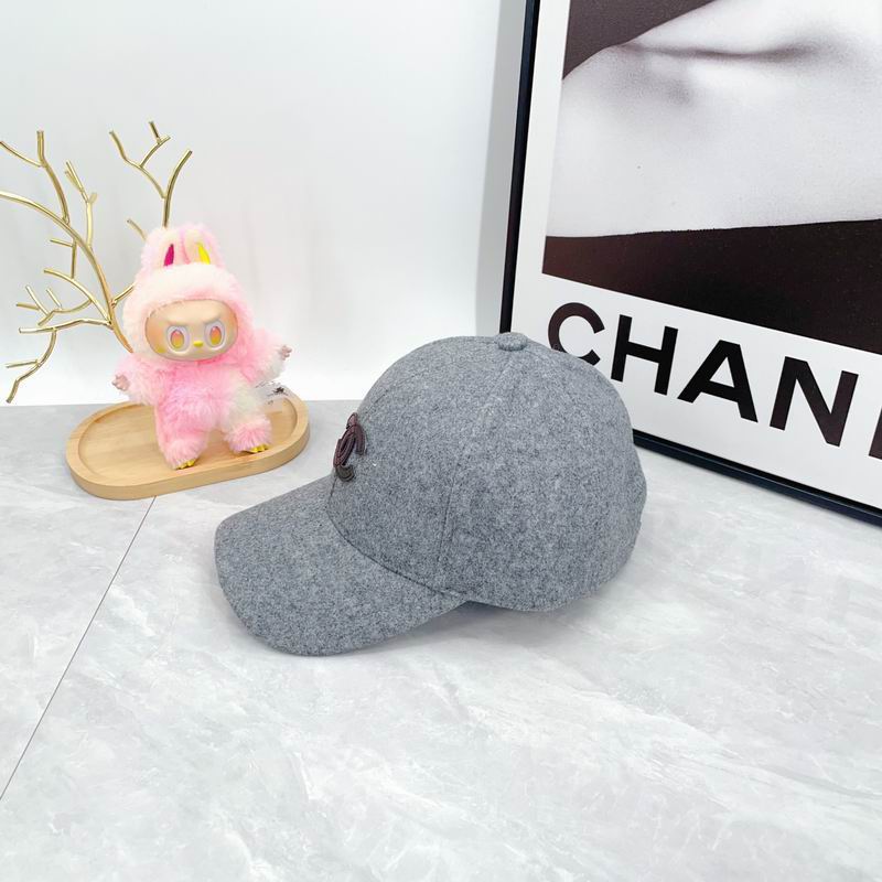 Chanel Cap dx (335)