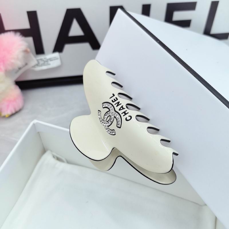 Chanel Hair Grab Clip dx (127)